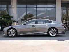 2021 Lexus LS 500h Luxury — фото 4