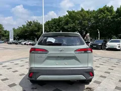 2022 Toyota Corolla Cross 2.0L Flagship, зелёный — фото 6