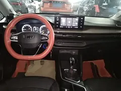 2021 Geely Vision X3 1.5L MT Elite, белый — фото 10