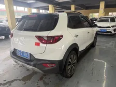 2021 Kia Yipao 1.4L CVT Sunroof, белый — фото 4
