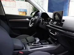 2022 Audi Q5L 45T Luxury Dynamic, чёрный — фото 12