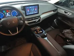 2023 Hongqi E-QM5 EV 560km PLUS, чёрный — фото 14