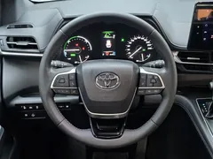 2021 Toyota Sienna 2.5L Hybrid Premium, белый — фото 9