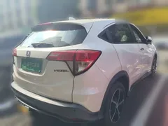2020 Honda Vezel 1.5L CVT Pioneer, белый — фото 4