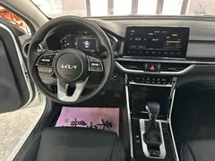 2021 Kia Cerato 1.5L CVT Fashion, белый — фото 13