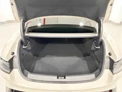 2024 Xiaomi SU7 RWD Long Range Smart Driving, белый — фото 13