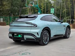 2025 Xiaomi YU7 RWD Long Range, зелёный — фото 4