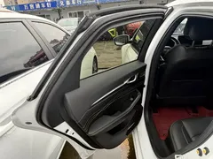 2023 Geely Preface 1.5TD Kunlun, белый — фото 3