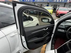 2023 Geely Preface 1.5TD Kunlun, белый — фото 8