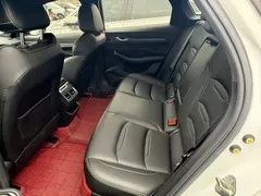 2023 Geely Preface 1.5TD Kunlun, белый — фото 11