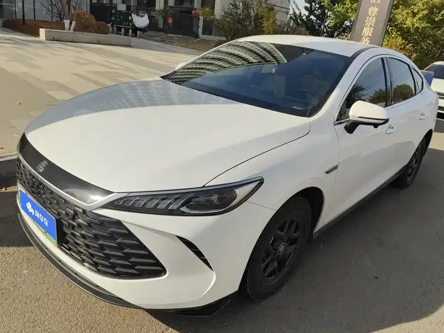 2025 BYD Qin PLUS DM-i PHEV Smart Driving 55km Leading