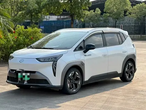 2022 Aion Y 70 Smart Lead LFP
