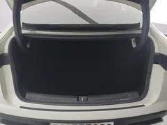 2024 BYD Seal 06 DM-i PHEV 120km Premium — фото 4