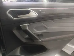 2022 Volkswagen Tiguan L 330TSI AT 2WD R-Line Flagship — фото 10