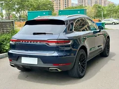2020 Porsche Macan 2.0T, синий — фото 4
