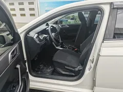 2021 Volkswagen Polo Plus 1.5L MT Panoramic Enjoy, белый — фото 2