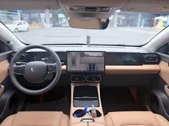 2024 Leapmotor C01 EV 525 Premium, синий — фото 9