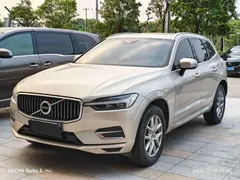 2021 Volvo XC60 4WD Luxury — фото 1