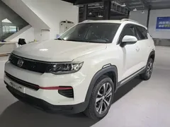 2021 Changan CS35 PLUS 1.6L CVT Luxury, белый — фото 1