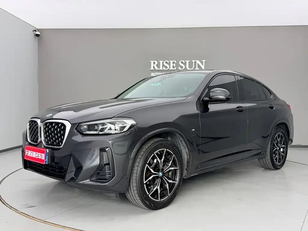 2022 BMW X4 25i M Sport Package