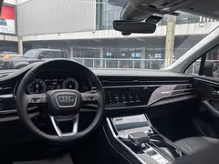 2020 Audi Q7 55 TFSI quattro S line Sport — фото 7