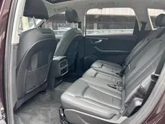 2020 Audi Q7 55 TFSI quattro S line Sport — фото 14