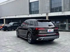 2020 Audi Q7 55 TFSI quattro S line Sport — фото 15