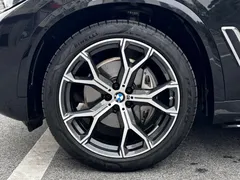 2022 BMW X5 40Li M Sport Package, чёрный — фото 7