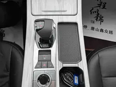 2023 Jetour X70 PLUS 1.5T DCT 7-seat, чёрный — фото 13