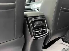 2023 Jetour X70 PLUS 1.5T DCT 7-seat, чёрный — фото 14