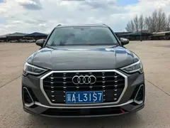 2022 Audi Q3 35 TFSI Fashion Dynamic — фото 1