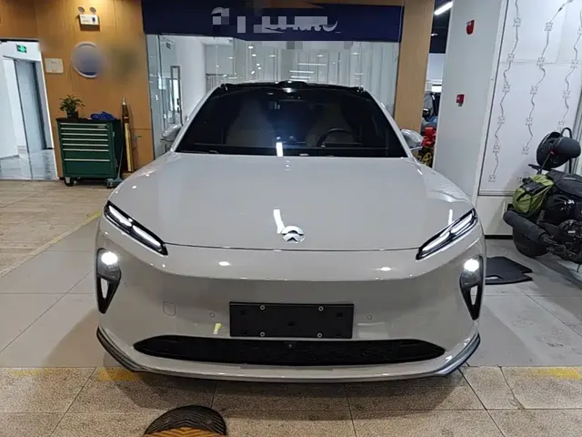 2022 Nio ET5 75kWh