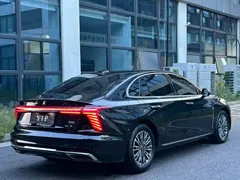 2023 Hongqi H5 1.5T DCT, чёрный — фото 6