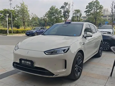 2025 Aito M5 EREV Ultra 2WD