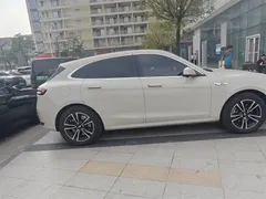 2025 Aito M5 EREV Ultra 2WD, белый — фото 3
