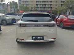 2025 Aito M5 EREV Ultra 2WD, белый — фото 4
