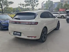 2025 Aito M5 EREV Ultra 2WD, белый — фото 5