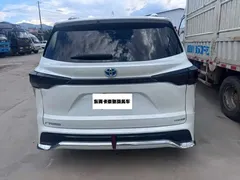 2023 Toyota Sienna 2.5L Hybrid Comfort, белый — фото 6