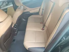 2020 Lexus ES 300h Excellence, чёрный — фото 17