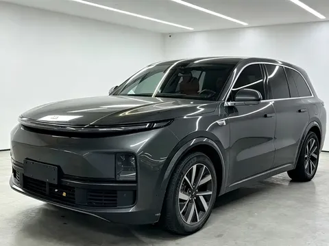 2023 Li Auto L8