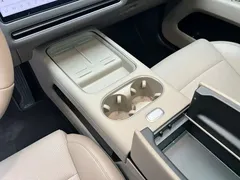 2025 Li Auto i6 4WD Standard, белый — фото 15