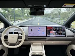 2025 Li Auto i6 4WD Standard, белый — фото 16