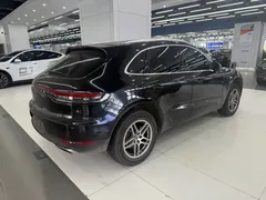 2021 Porsche Macan 2.0T, чёрный — фото 3