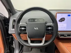 2025 Li Auto L9 Smart Refresh, чёрный — фото 10
