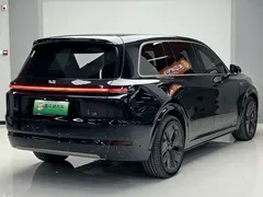 2025 Li Auto L9 Smart Refresh, чёрный — фото 16
