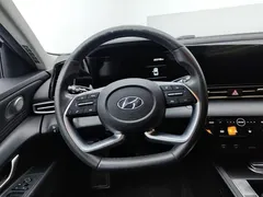 2021 Hyundai Elantra 1.5L CVT LUX Premium, белый — фото 15