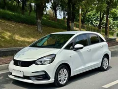 2021 Honda Fit 1.5L CVT, белый — фото 1