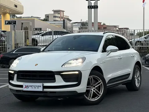 2022 Porsche Macan 2.0T