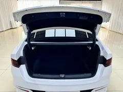 2023 BYD Qin PLUS Champion DM-i PHEV 55km Exceed, белый — фото 22