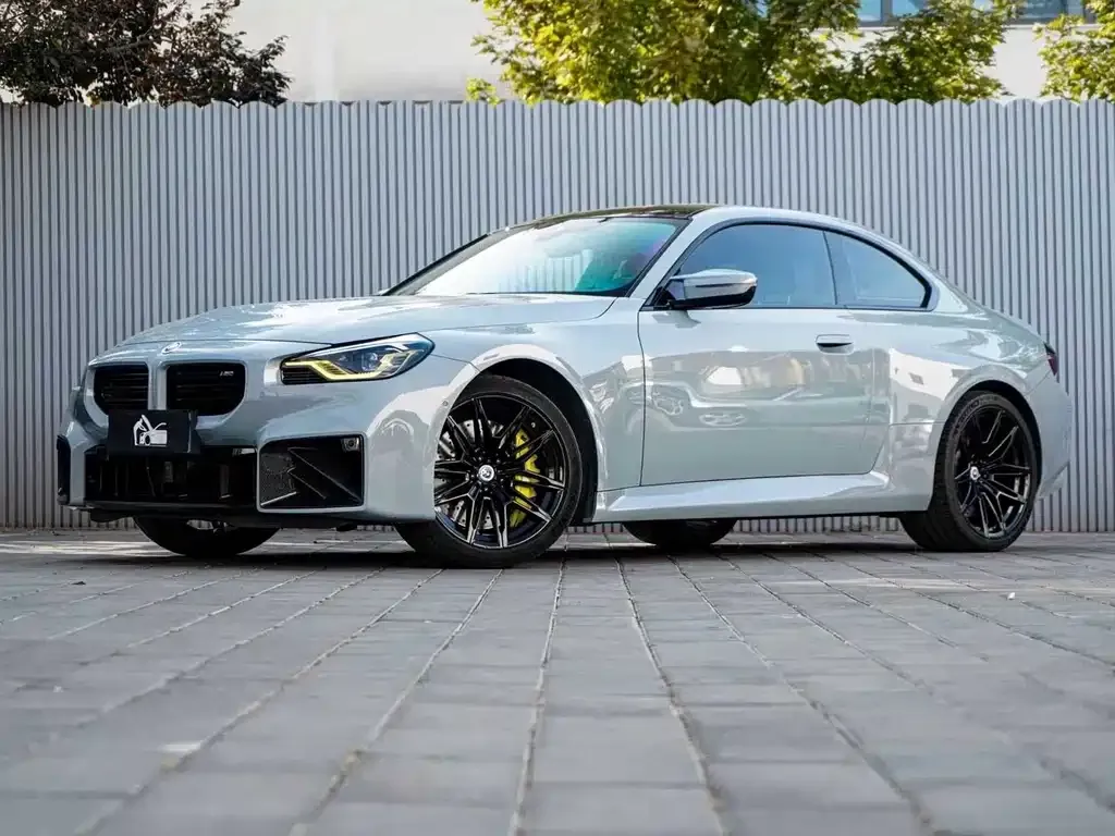2023 BMW M2